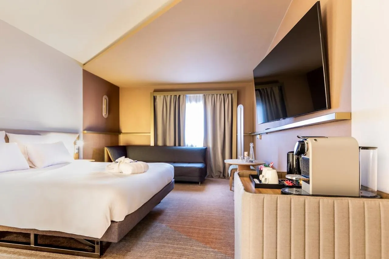 Novotel Paris Orly Rungis Aeroport 4*,  França